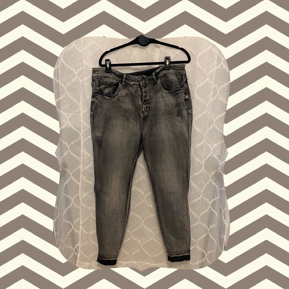 Judy Blue Grey Skinny Jeans